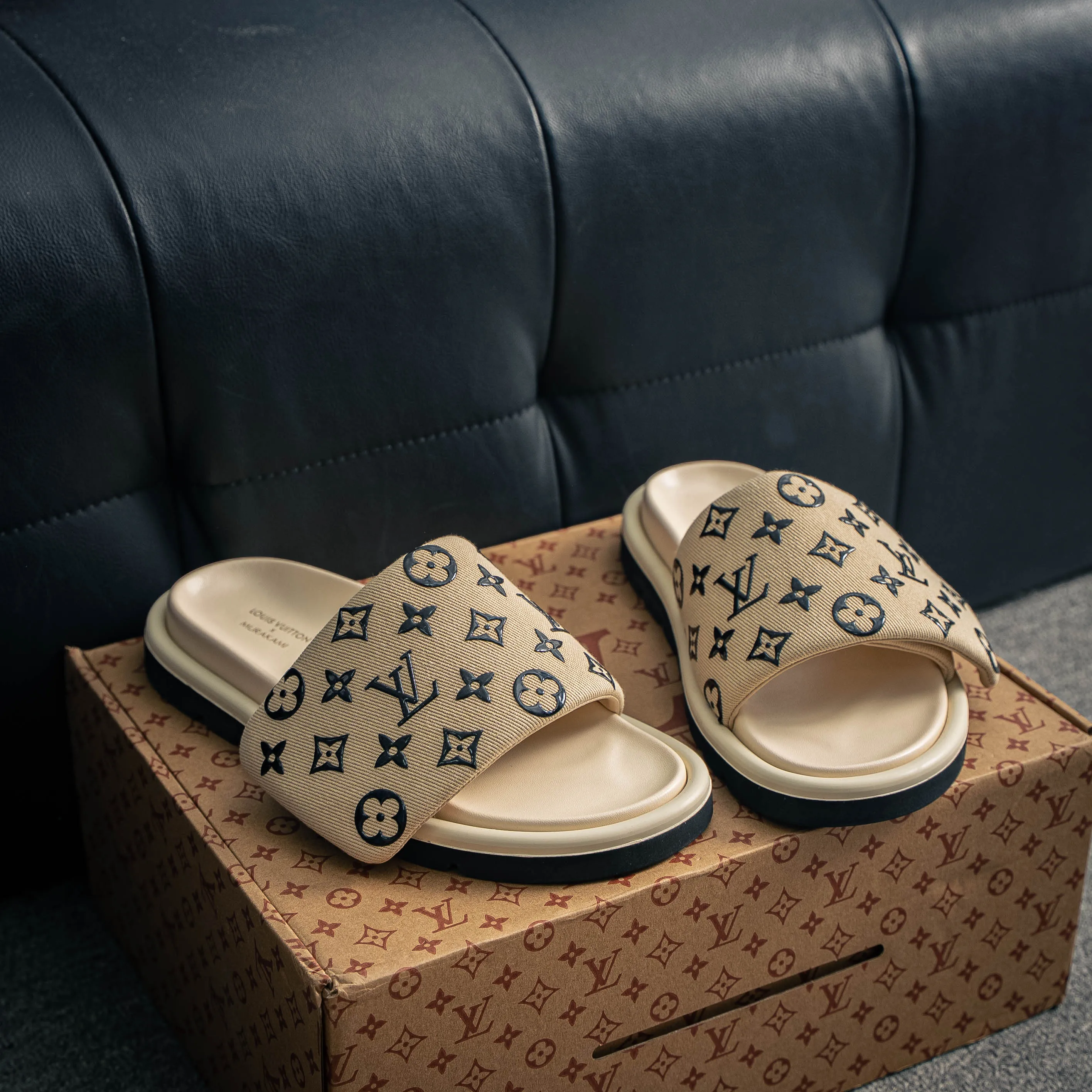 # LOUIS VUITTON ｜ 2026ss /Takashi Murakami x LOUIS VUITTON Sandals 。